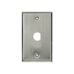 REMOTE SINGLE-GANG PLATE WITH  3/4" D-HOLE